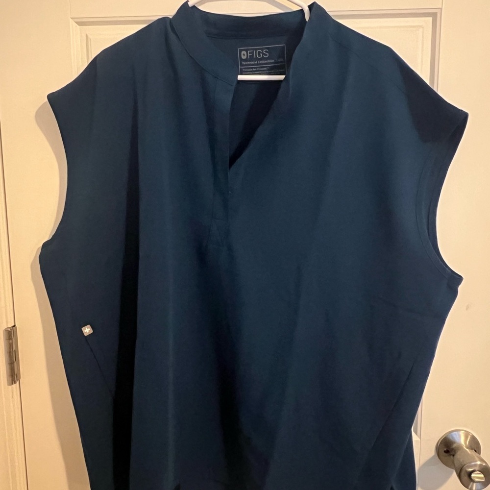 Figs Rafaela oversized scrub top teal blue xxl NWT